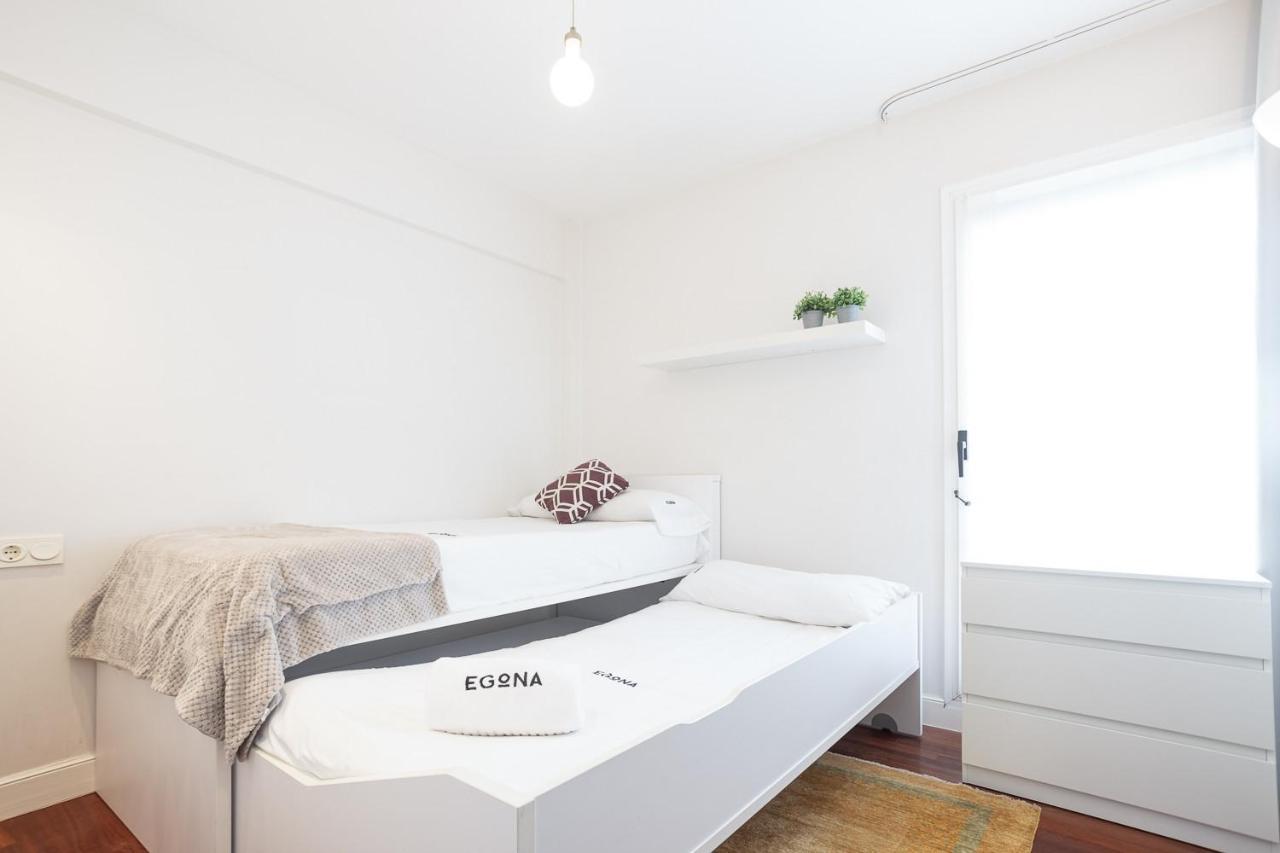 Egona-San Luis 2 Vivienda, Playa Y Garaje Lägenhet Zarautz Exteriör bild